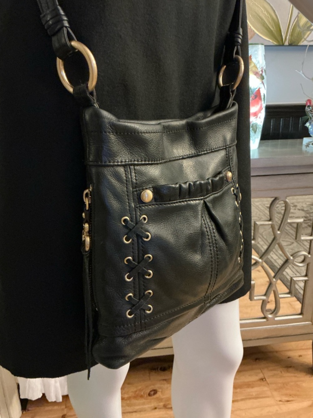 Rebecca Minkoff Black Fringe Leather Shoulder Bag Gold Detail Festival Crossbody - Picture 8 of 10